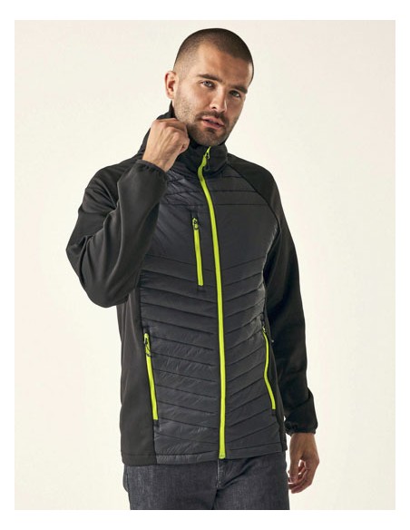REG-TRA549-Navigate Hybrid Jacket 2
